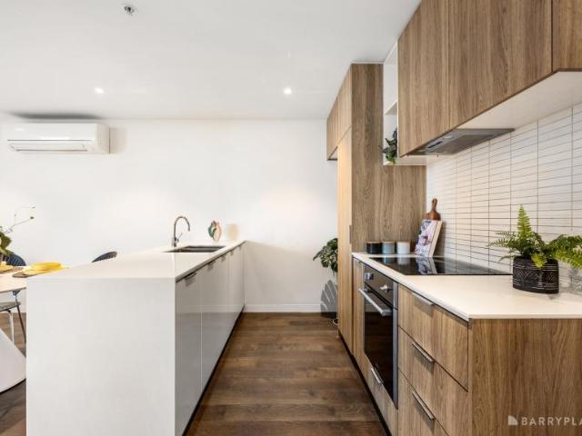 Apartment for rent in St Kilda, Melbourne