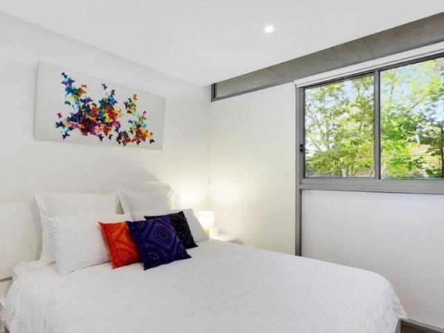 Apartment for rent in St Kilda, Melbourne