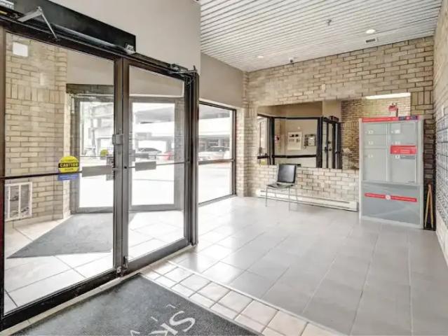 Apartment for rent in Downtown St. Thomas, St. Thomas
