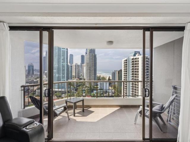 Apartment for sale in Surfers Paradise, Gold Coast City
