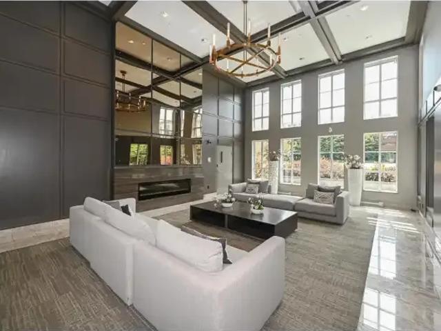 Apartment for rent in South Surrey, Surrey