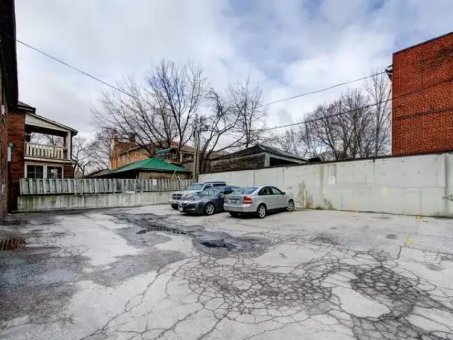 Apartment for rent in Woburn, Ontario