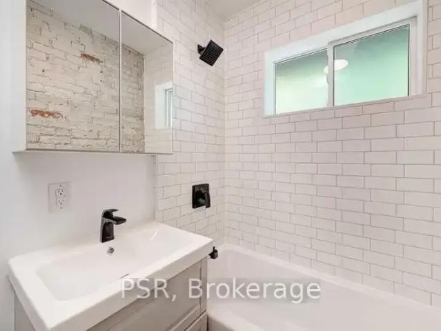 Apartment for rent in Woburn, Ontario