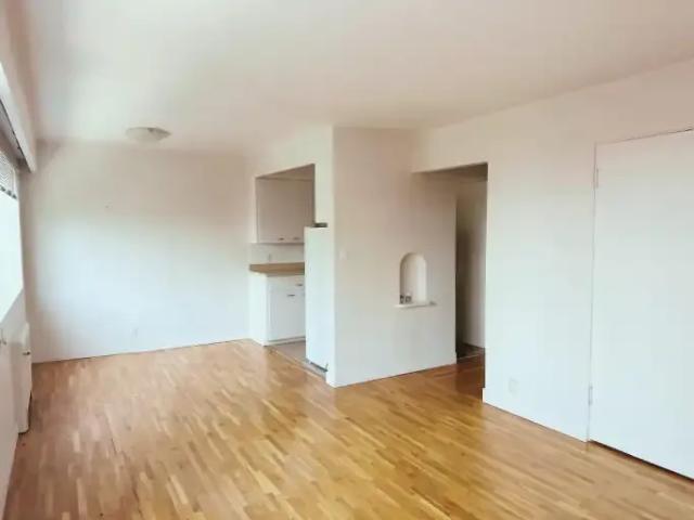 Apartment for rent in Vancouver, British Columbia