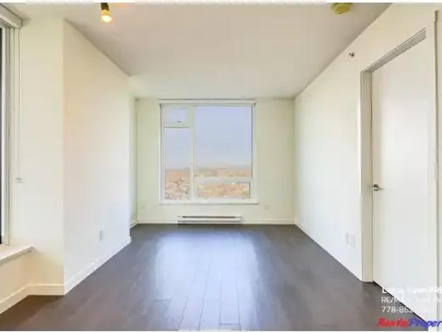 Apartment for rent in Vancouver, British Columbia