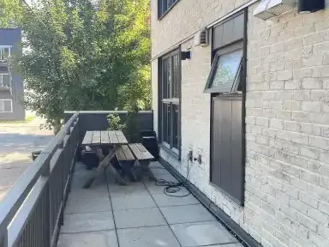 Apartment for rent in Vancouver, British Columbia