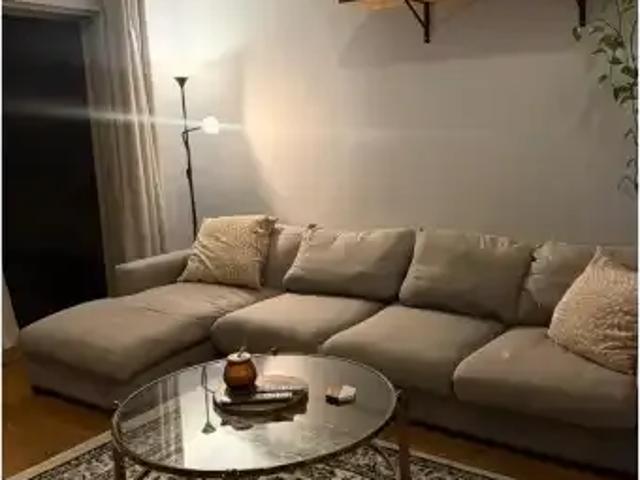 Apartment for rent in Little Saigon, Vancouver