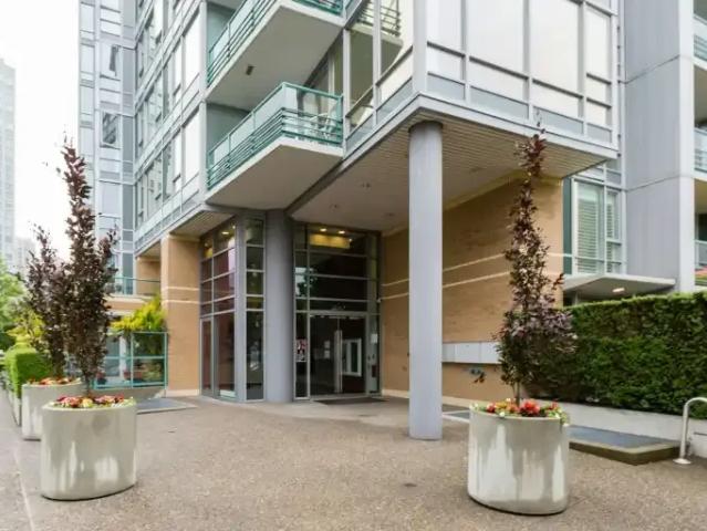 Apartment for rent in Vancouver, British Columbia