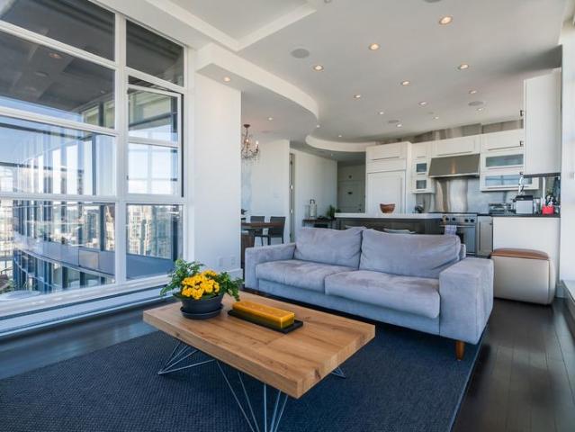 Apartment for rent in Vancouver, British Columbia