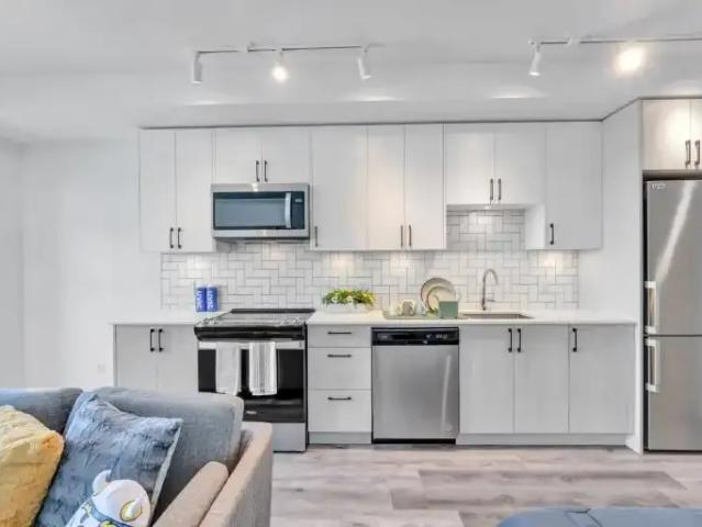 Apartment for rent in Saanich, British Columbia