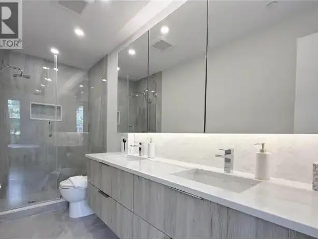 Apartment for rent in West Vancouver, British Columbia