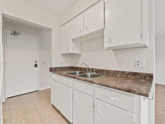 Apartment for rent in Maidstone, Ontario