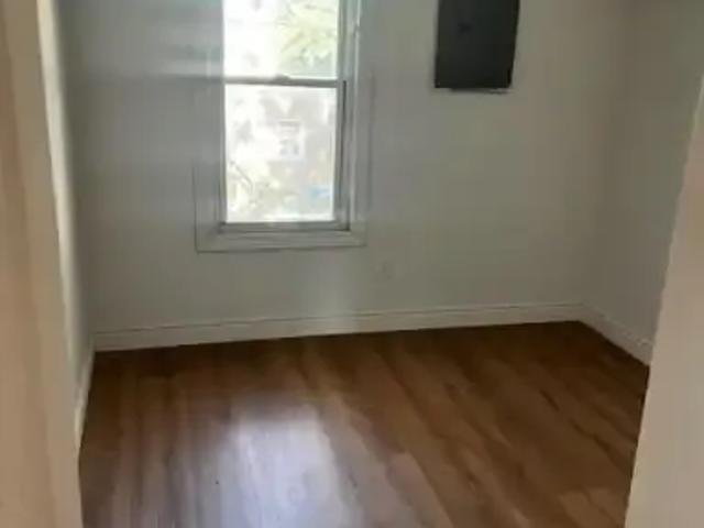 Apartment for rent in Sandwich, Windsor