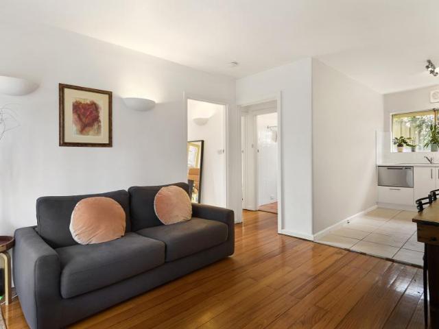 Apartment for sale in Windsor, Melbourne