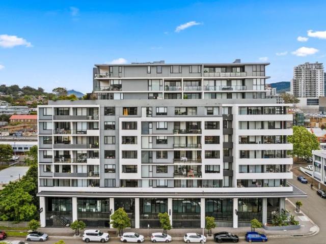 Apartment for sale in Wollongong City Council, Wollongong West