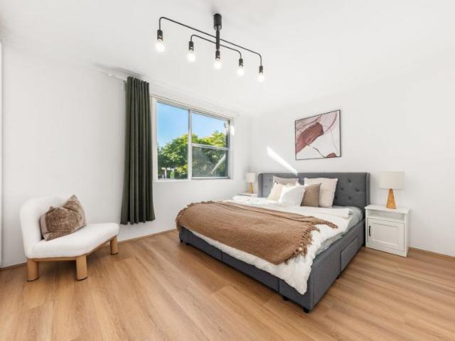 Apartment for sale in Wollstonecraft, North Sydney Council