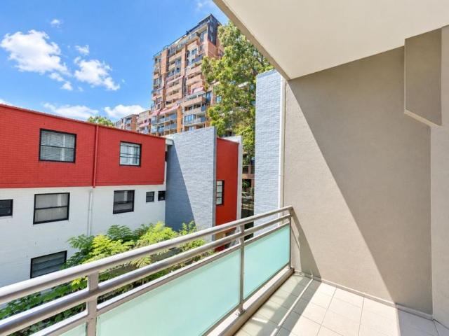 Apartment for sale in Woolloomooloo, Council of the City of Sydney