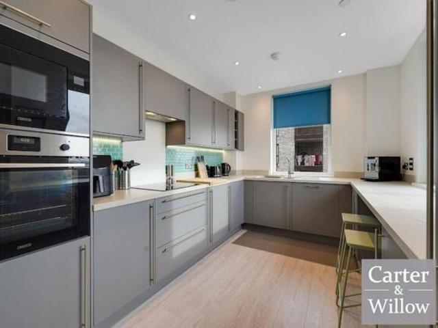 Apartment for sale in Barking Riverside, Isle Of Man