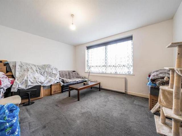 Apartment for sale in Barnet, Preston