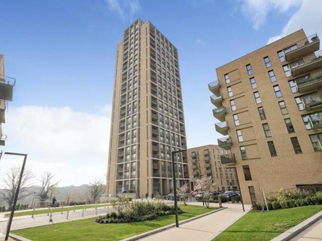 Apartment for sale in Barnet, West Hendon