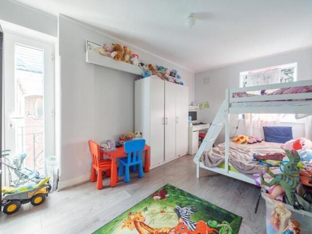 Apartment for sale in Bray Wick, Windsor