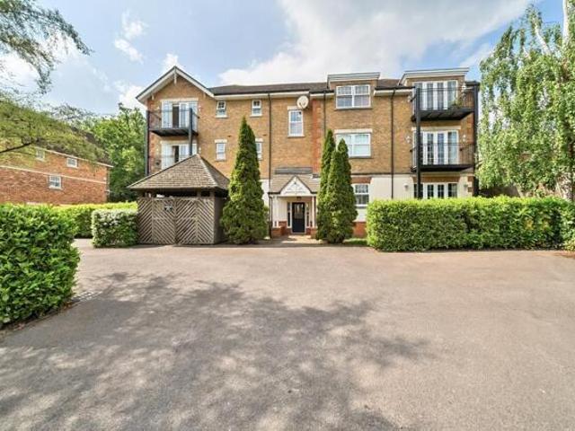 Apartment for sale in Windsor, Berkshire