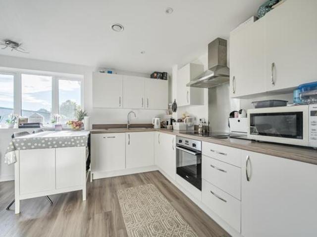 Apartment for sale in North Town, Windsor