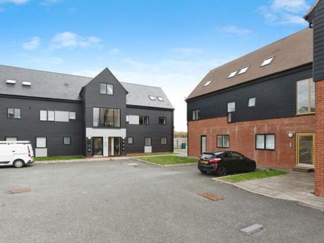 Apartment for sale in Ramsden Crays, Crays Hill