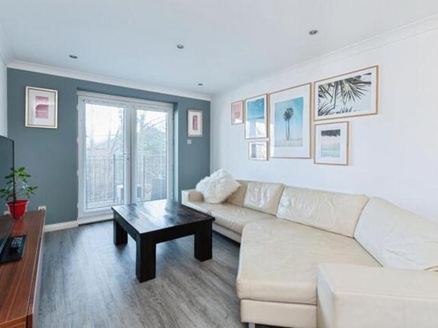 Apartment for sale in West Cliff, Bournemouth
