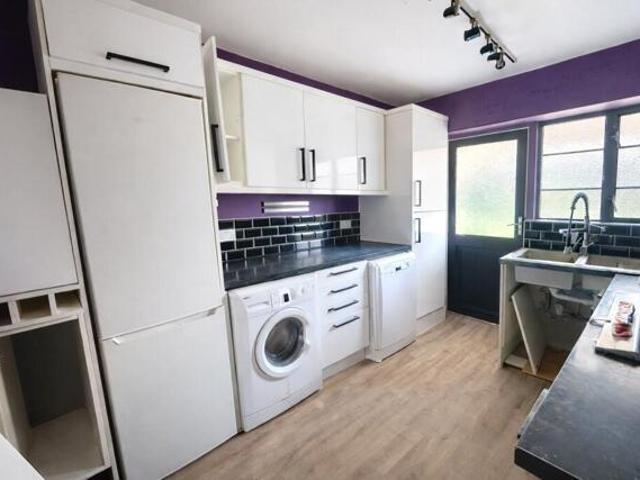 Apartment for sale in London Borough of Lewisham, Greater London