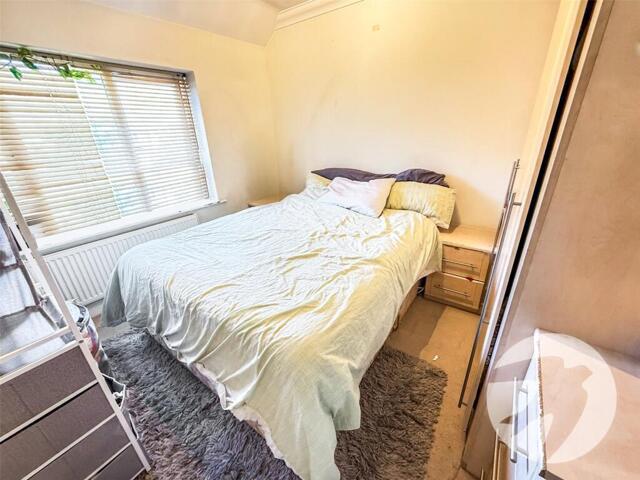 Apartment for sale in Mottingham, Greater London