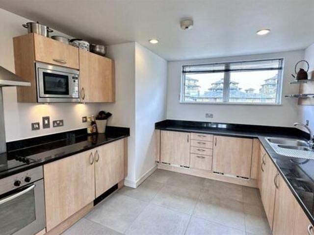 Apartment for sale in Camden Town, Westbourne Green