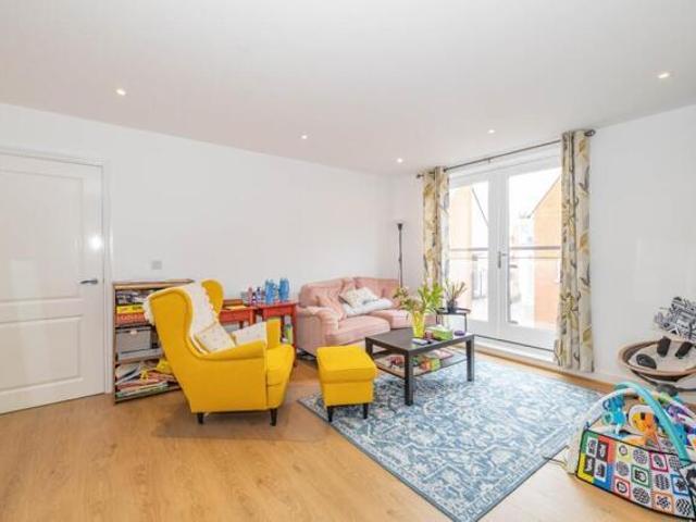 Apartment for sale in St. Mildred's, The Bridge