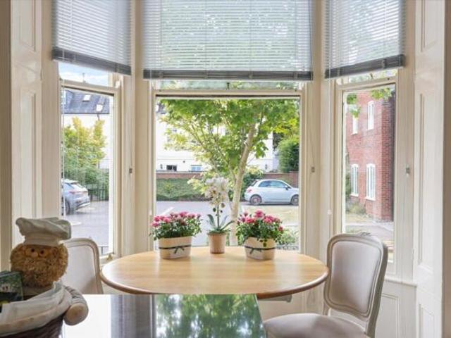 Apartment for sale in Golden Valley, Gloucestershire