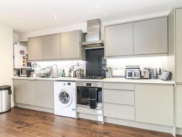 Apartment for sale in Chesham