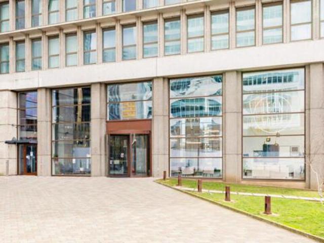 Apartment for sale in Croydon, Waddon