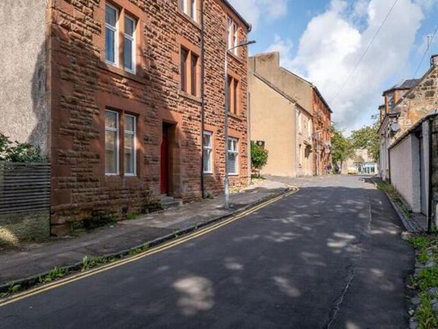 Apartment for sale in Crookedholm, Scotland