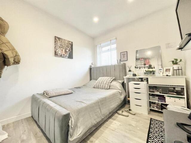 Apartment for sale in Leytonstone, Greater London