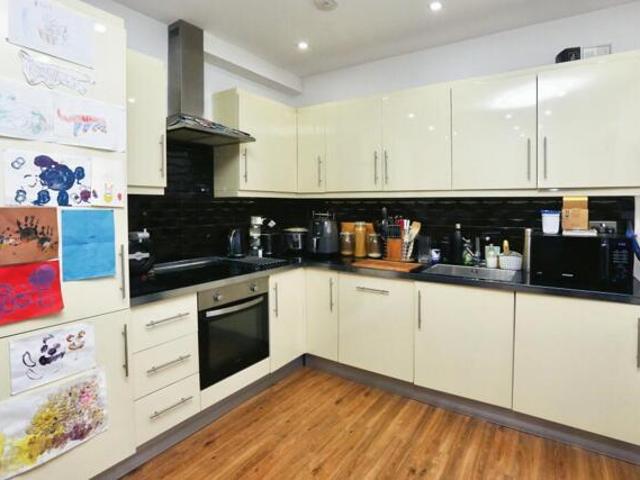 Apartment for sale in Fareham, Wallington