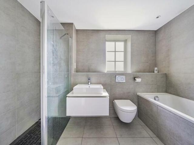 Apartment for sale in Finchley, Church End