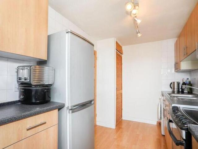Apartment for sale in Golden Valley, Folkestone
