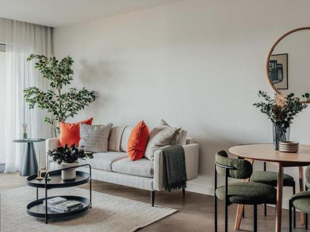 Apartment for sale in Greenwich Peninsula, Greater London