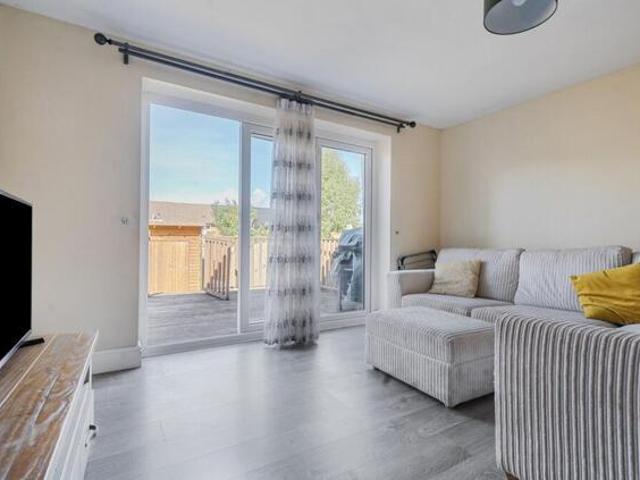 Apartment for sale in Bolton Low Houses, Hampshire