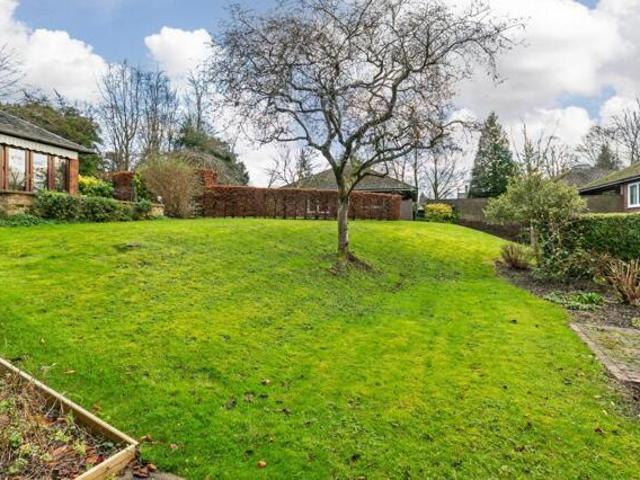 Apartment for sale in Kings Worthy, Hampshire
