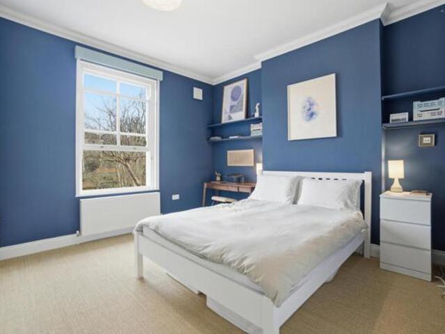 Apartment for sale in London Borough of Lewisham, New Cross