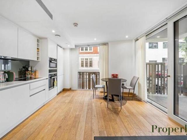 Apartment for sale in Westminster, Greater London