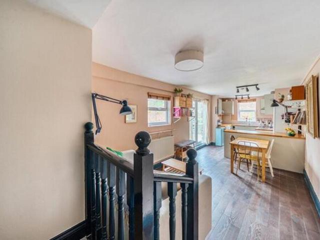 Apartment for sale in London Borough of Lewisham, Greater London