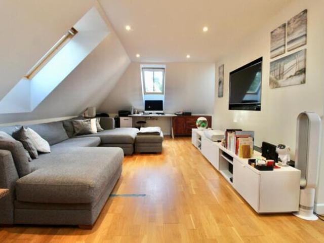 Apartment for sale in Pennington, Ashurst Bridge