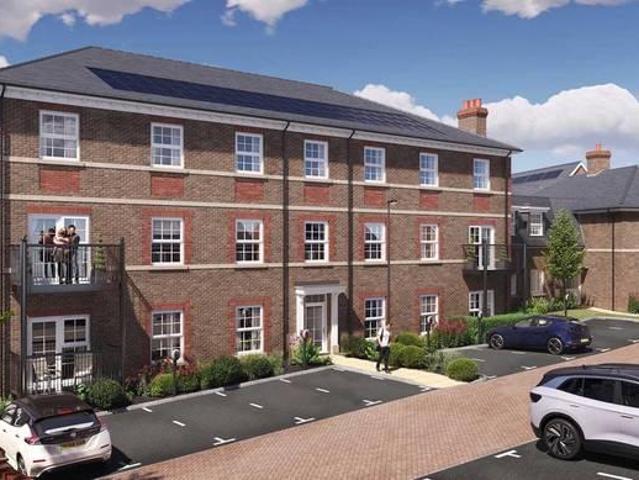 Apartment for sale in Bray Wick, Maidenhead