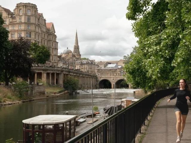 Apartment for sale in East Twerton, Dulcote